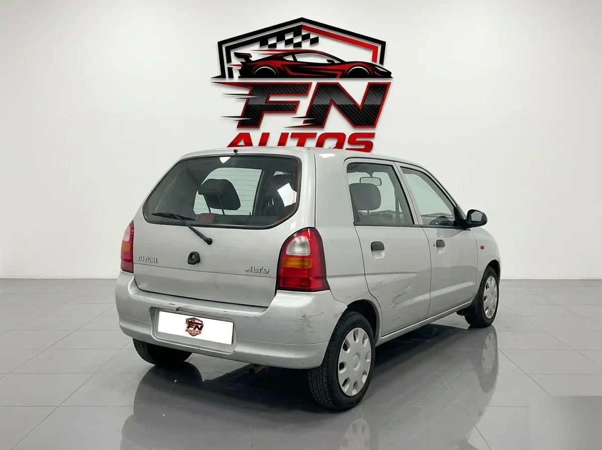 Suzuki Alto 2006 - coche ocasión Almazora 2