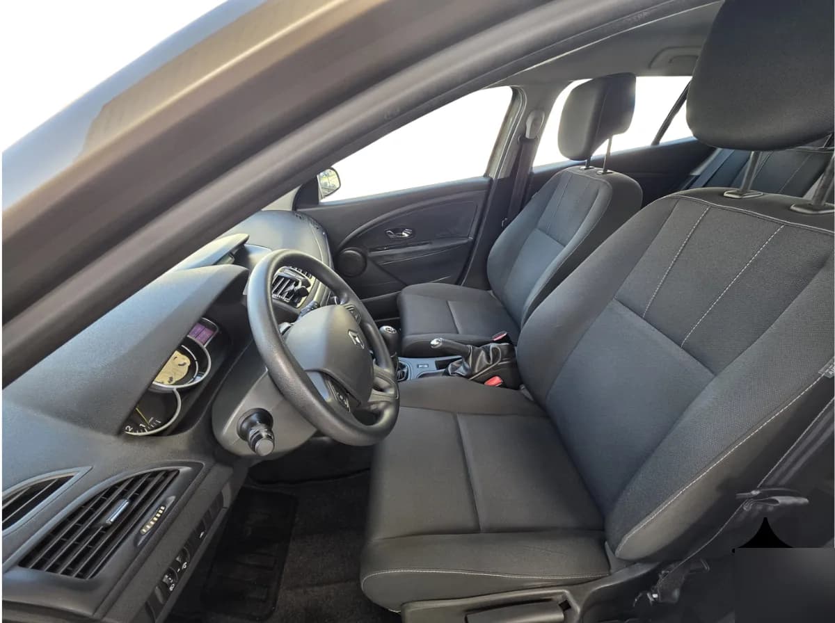 Renault Megane 2013 - coche ocasión Almazora 7