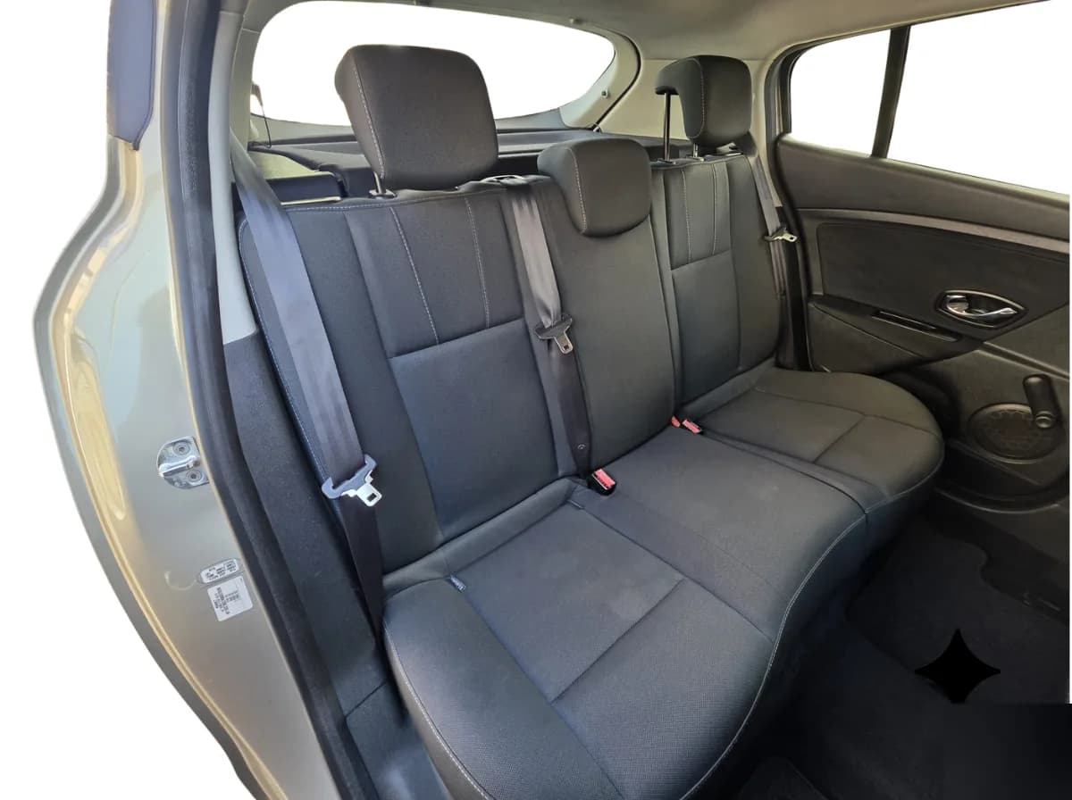 Renault Megane 2013 - coche ocasión Almazora 9