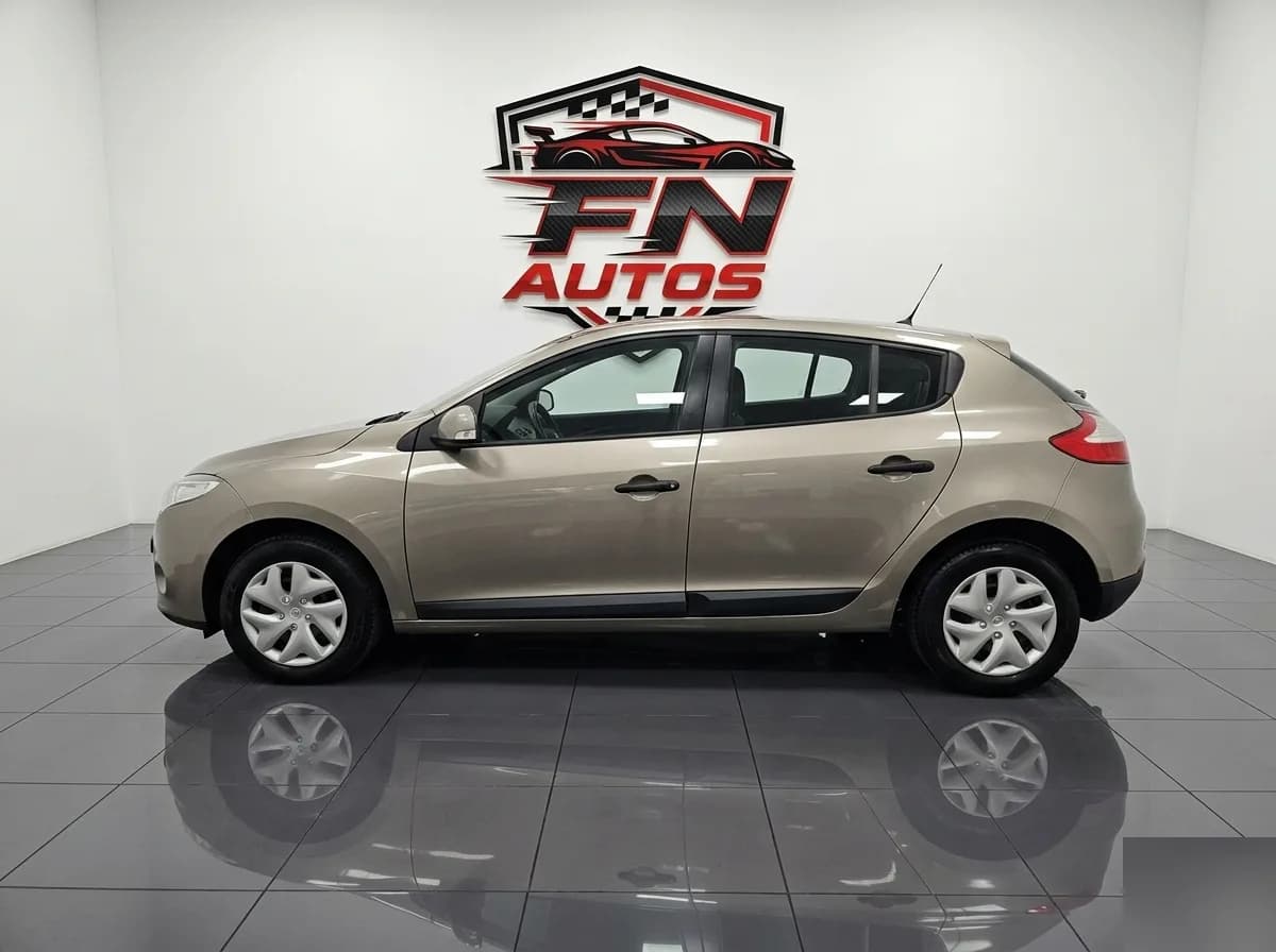 Renault Megane 2013 - coche ocasión Almazora 5