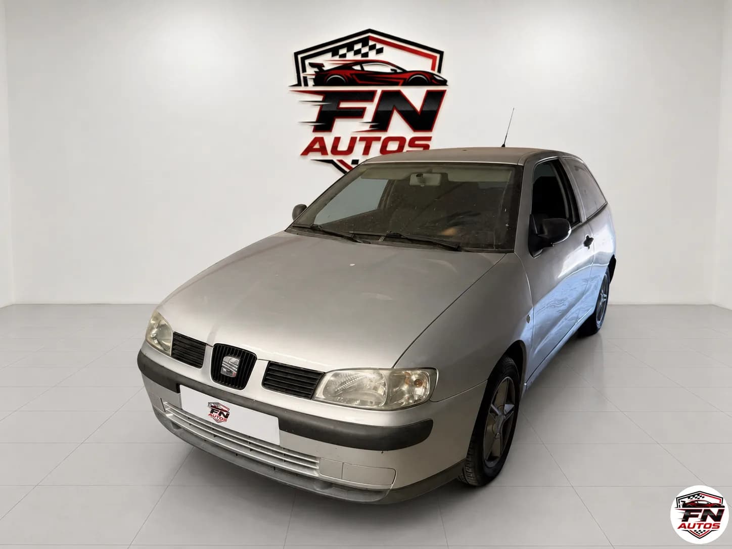 Seat Ibiza 2002 - coche ocasión Almazora 1