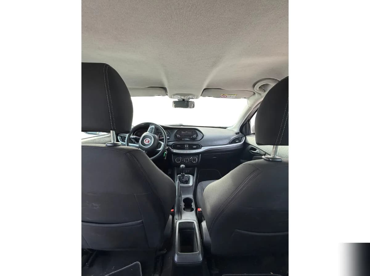 Fiat Tipo 2019 - coche ocasión Almazora 6