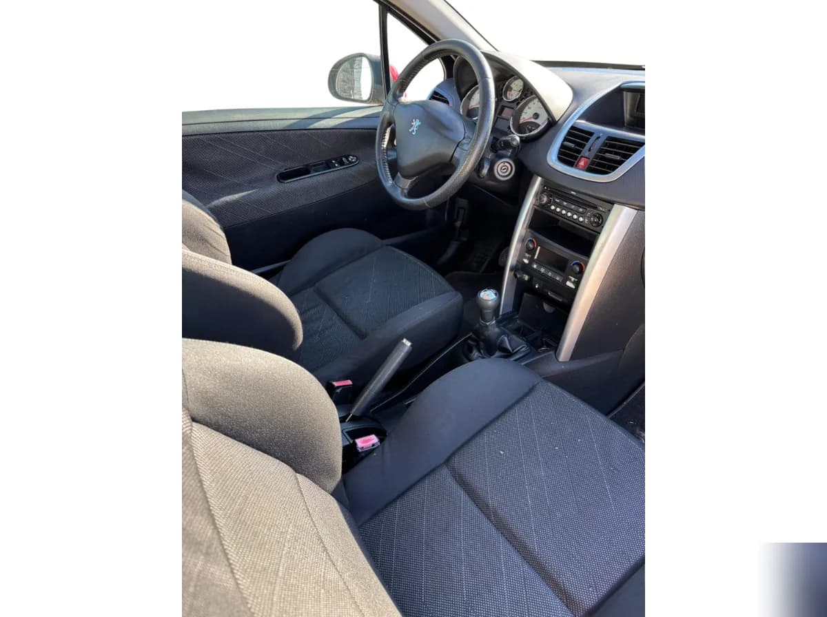 Peugeot 207 2007 - coche ocasión Almazora 7