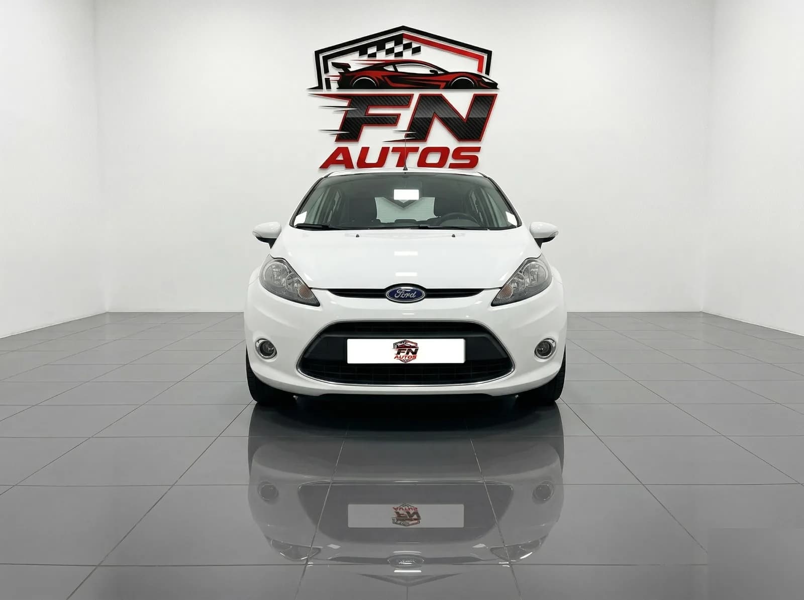 Ford Fiesta 2010 - coche ocasión Almazora 2