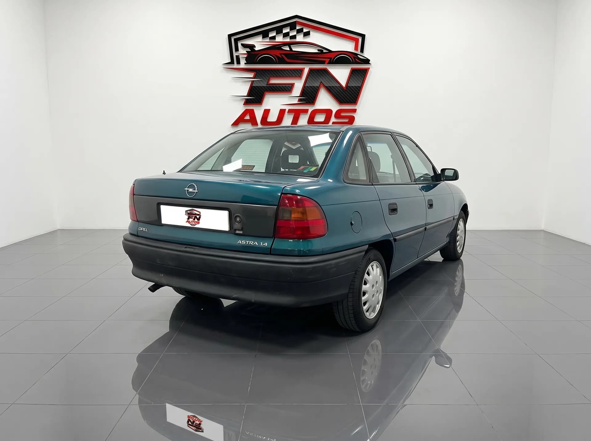 Opel Astra 1994 - coche ocasión Almazora 3