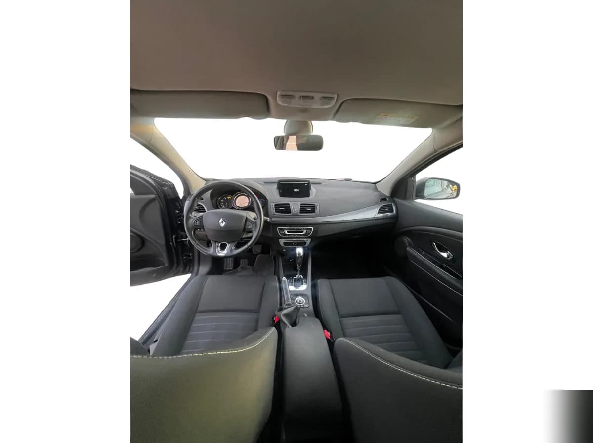 Renault Megane 2015 - coche ocasión Almazora 4