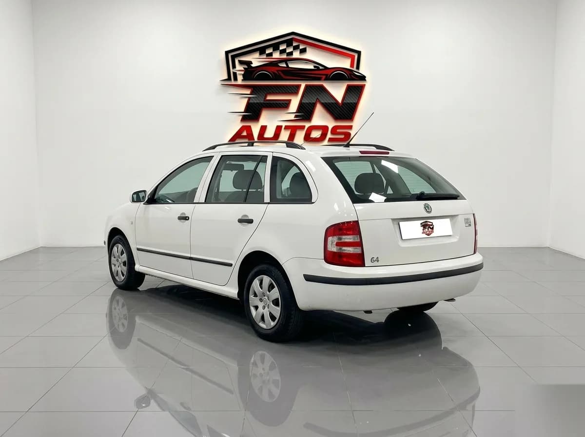 Skoda Fabia 2006 - coche ocasión Almazora 4
