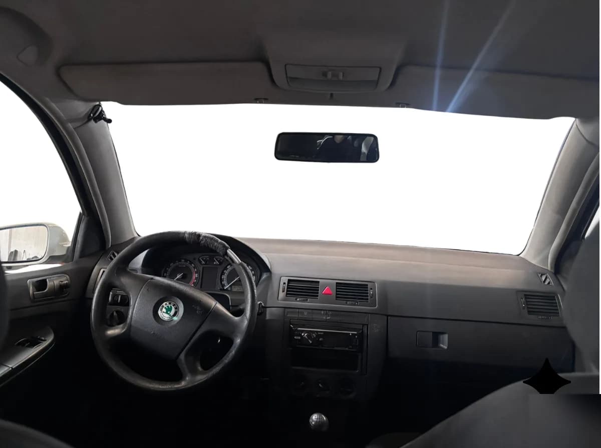 Skoda Fabia 2006 - coche ocasión Almazora 7